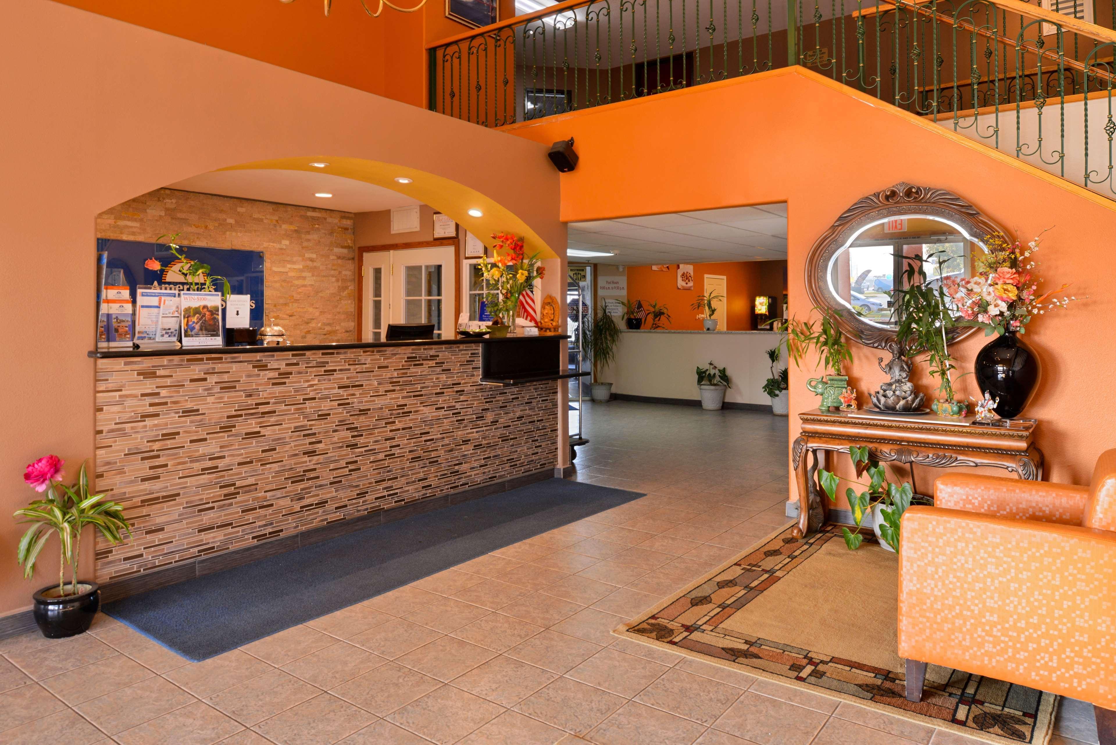 คอนสแตนซ์ ปริ้นซ์ โมริซ Hotel ป๊อสเตอ เด ฟลัคว์ ภายนอก รูปภาพ Lobby of the Best Western Plus San Francisco Airport