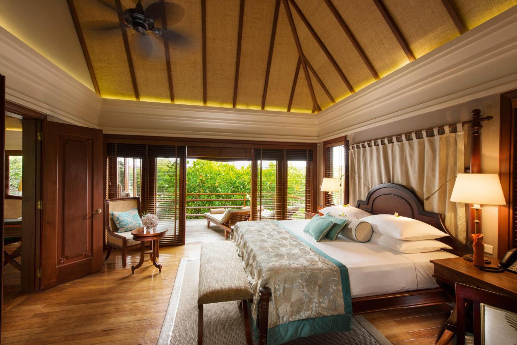 คอนสแตนซ์ ปริ้นซ์ โมริซ Hotel ป๊อสเตอ เด ฟลัคว์ ภายนอก รูปภาพ A bedroom at the resort