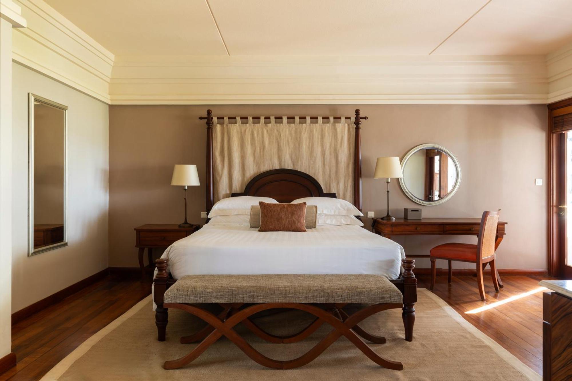 คอนสแตนซ์ ปริ้นซ์ โมริซ Hotel ป๊อสเตอ เด ฟลัคว์ ภายนอก รูปภาพ A bedroom at the Taj Bengal